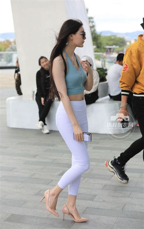 Ghim của fashion trên hot pants