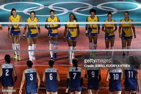 9 Hot Sexy Michelly Cristina De Freitas Pereira Bikini Pics