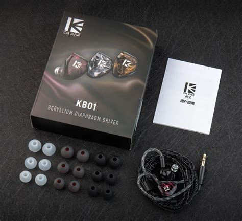 KBEAR KB01 – внутриканальные проводные наушники с бериллиевой диафрагмой