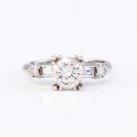 Ring Palladium Briljanter Och Baguetter Ca 162 Ct Tot Bukowskis