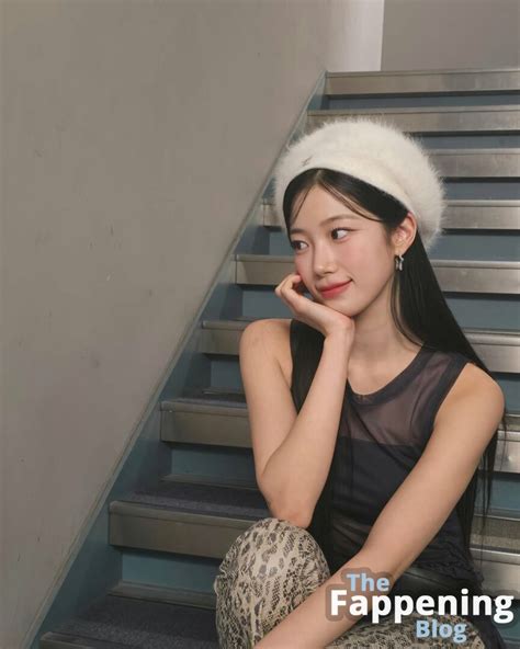 Kazuha Nakamura 中村 一葉 LESSERAFIM zuhazana Nude Leaks Photo