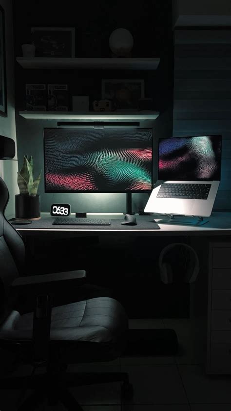 Creative Desk Setup for Home Office