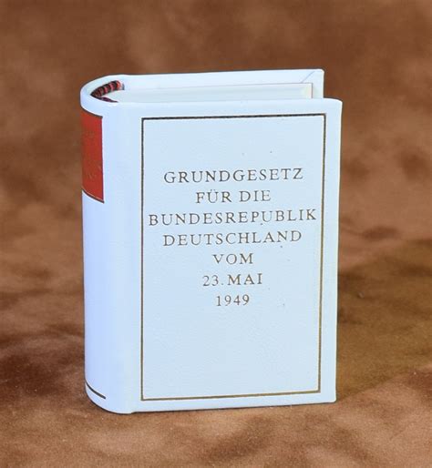 Der Shop für kleine Bücher - miniboox.de - Grundgesetz der ...