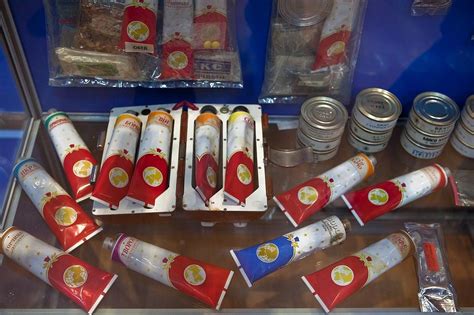 Что едят космонавты? | FRANÇAIS pour TOI