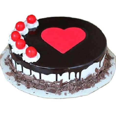 Round Dil Black Forest Cake For Birthday Parties Packaging Type Box