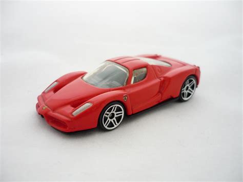 Ferrari ENZO Hot Wheels Aukro