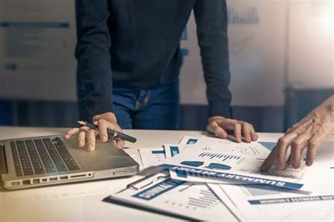 Best Receipt Tracking Apps for Professionals | BooksTime