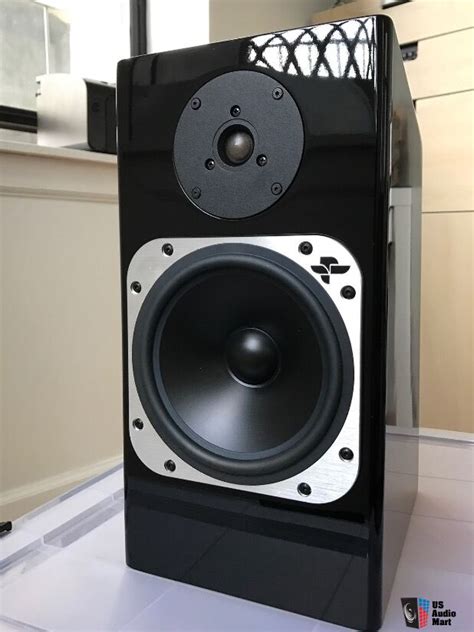 Totem Element Ember (pair) Photo #1652560 - UK Audio Mart