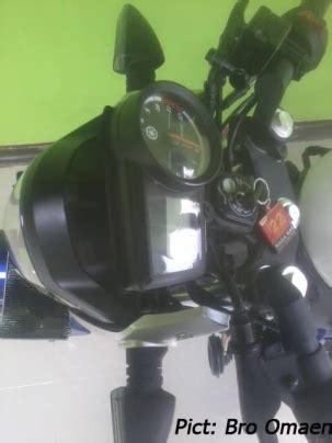 Yamaha R Versi Naked Gimana Kalo Seperti Ini Keren Bingits Kok Motoblast