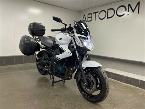 Купить б у Yamaha XJ6 FZ6R инжектор 6 передач в Москве белый naked bike 2012 года на Авто ру