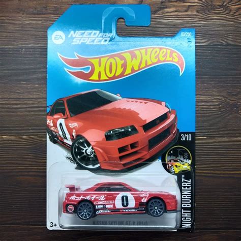 Jual HOT WHEELS NISSAN SKYLINE GTR R MERAH Indonesia Shopee Indonesia