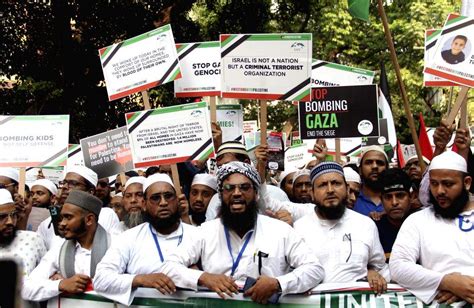 Activists of United Council of Ulama take part in protest rally in ...