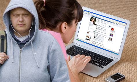 Tattooed Lesbian Posed As Teenage Boy Online To Groom Two Underage Girls For Sex Daily Mail Online