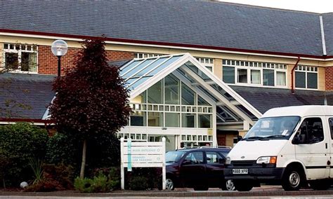 Nottingham Nurse Had Sex With A Patient On A Psychiatric Hospital Ward Daily Mail Online