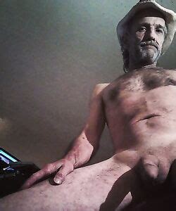 V Guitar Naked And Exposed SunPorno