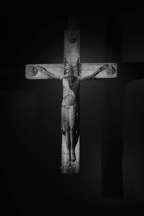 Jesus Christ On The Cross Images