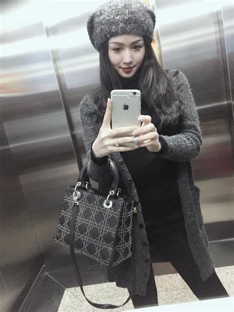 Cuộc sống sang chảnh của 3 hot girl Việt sau khi lấy chồng đại gia