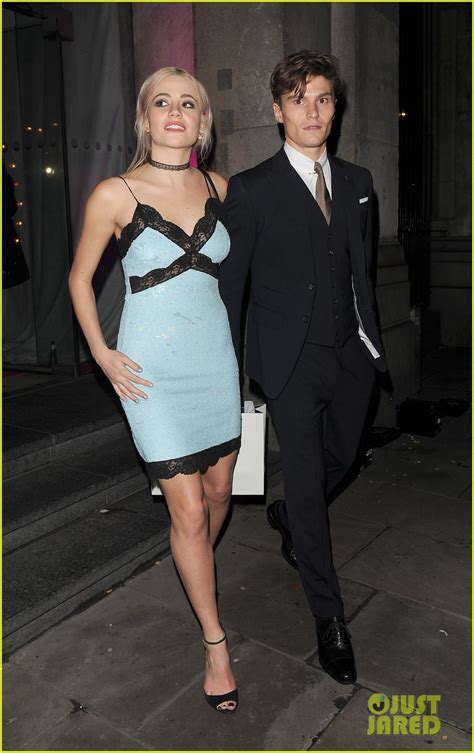 Karlie Kloss Toni Garrn Glam Up Naked Heart Foundation S Fabulous Fund Fair Photo 3584877