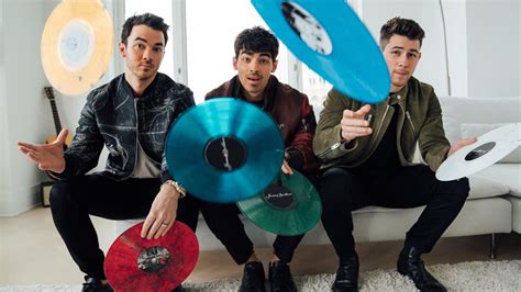 Jonas Brothers' New Album is Number 1 in The U.S | Al Bawaba