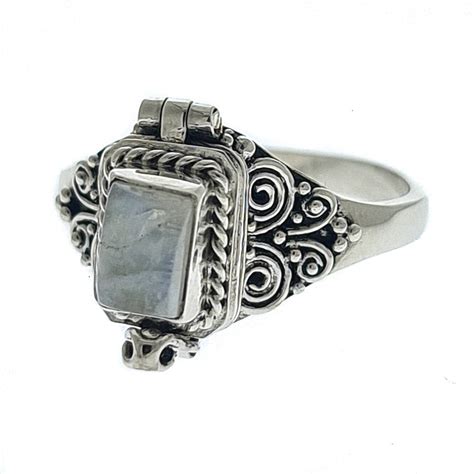 Bsr Handmade Sterling Silver Balinese Poison Ring With Genuine