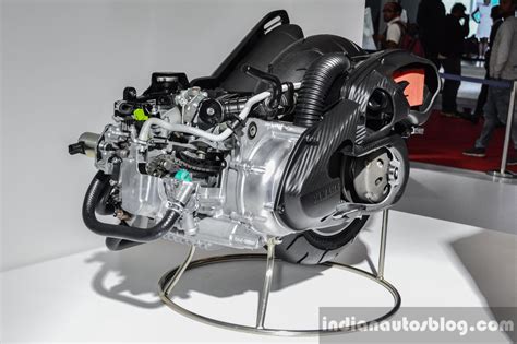 Yamaha Nmax Engine Cut Section Front Quarter At Auto Expo 2016