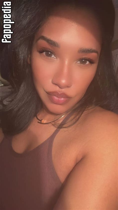 Candice Patton Nude Leaks Photo Fapopedia