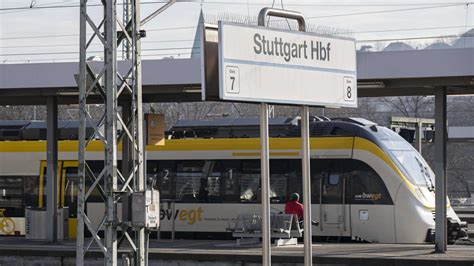 Bahnverkehr In Stuttgart Weiter Massive Einschr Nkungen Wegen