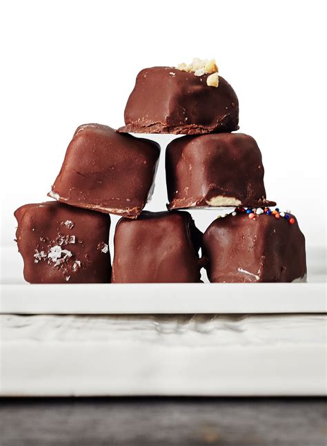 Pretzel ice cream sandwich bites – Artofit
