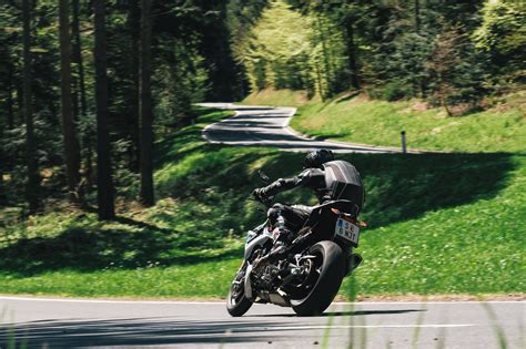 Hyper Naked Bike Vergleich 2021 BMW S 1000 R