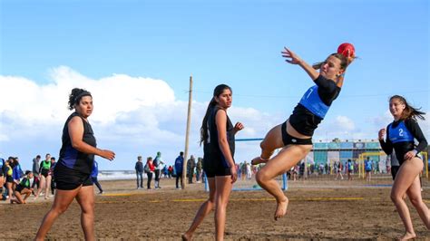 El Beach Handball De Neuquén Jugará La Final De Los Juegos Evita De Playa