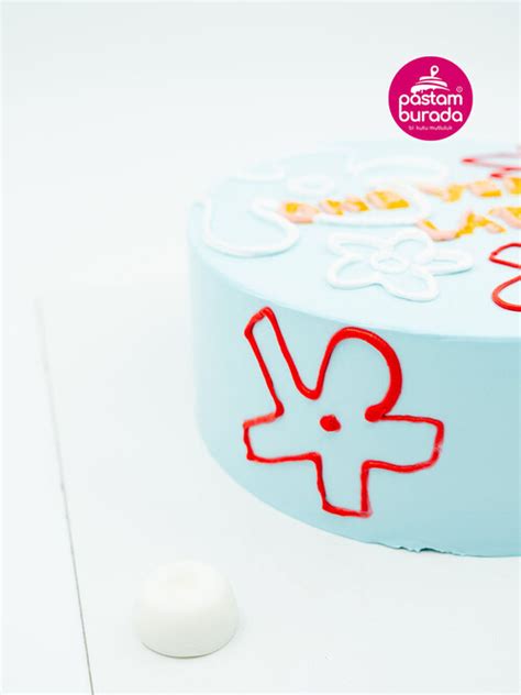 Desenli Naked Sıvama Pasta