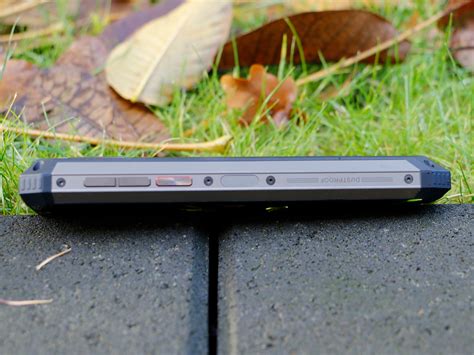 Blackview BV9100 Review - Huge smartphone with 13,000 mAh battery ...