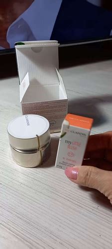 Clarins Кремовые румяна в стике, 01, 4 г купить на OZON по низкой цене ...