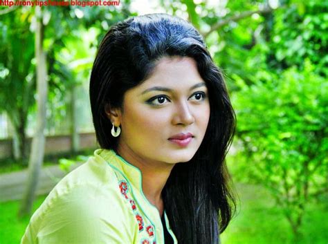 All Actress Biography And Photo Gallery Moushumi Hamid Bangladeshi