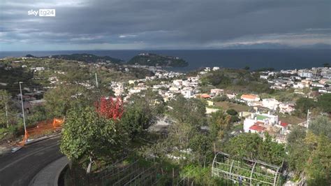 Ischia Un Anno Dopo La Frana Le Ferite Ancora Aperte Video Sky