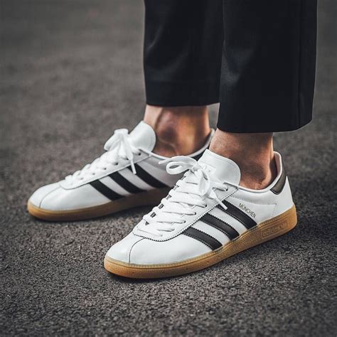 adidas Originals München | Sneakers men fashion, Adidas, Adidas sneakers