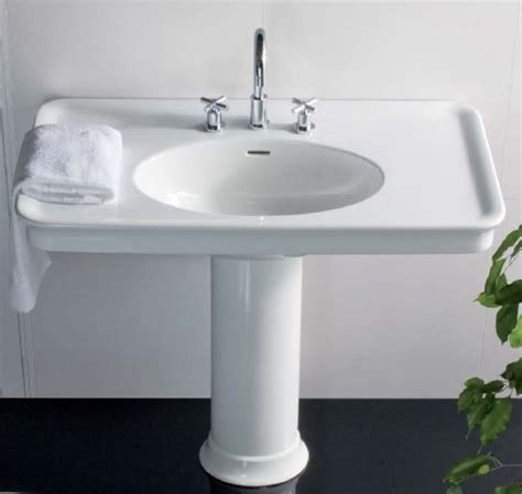 Раковина тюльпан Hatria DOLCEVITA Y0F0 с колонной Y0EK купить в Москве ...