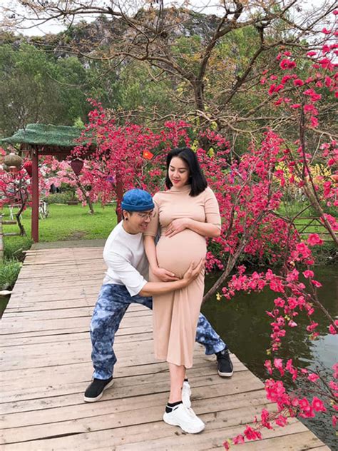 10 hot mom Việt sinh con năm 2022