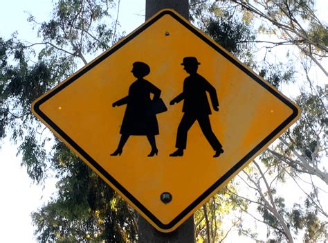 Безплатна снимка : реклама, уличен знак, означения, пътен знак ...