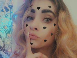 Bunnyamore Veřejný live sex chat na BongaCams