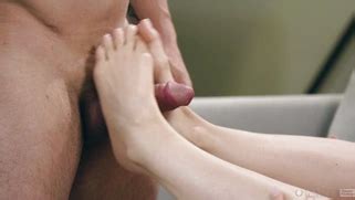 AJ Applegate Enjoys Getting Her Pussy Licked By Derrick Pierce Porn Movies 3Movs