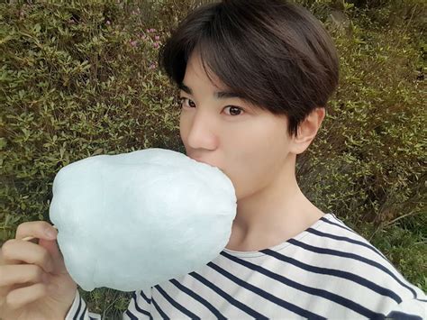 INFINITE INFO Semi Hiatus on Twitter D 396 성종아 조심히 잘다녀와 Eat well