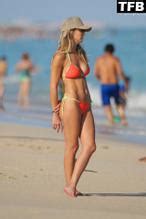 Soledad Fandino Sexy Looks Hot In An Alluring Orange Bikini At The Beach In Miami AZNude