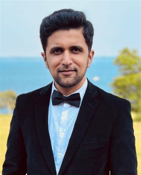 meet zuber memon member  wayfinders impact council wayfinder