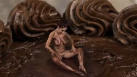 Cmnf Cfnf Only One Naked Shrunken Chocolate Woman