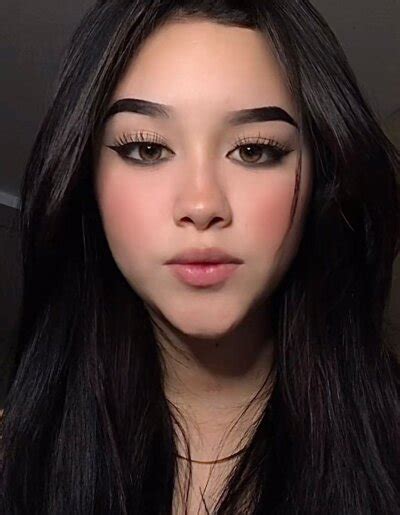 Valen Cardoso Stripchat Webcam Model Profile Free Live Sex Show Cam Joy