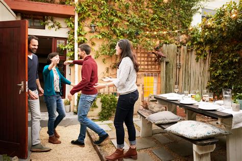 countries  feeding house guests    cultural norm