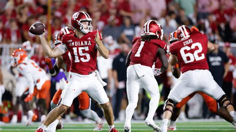 Fernando Mendoza stats, Heisman Trophy odds for Indiana QB