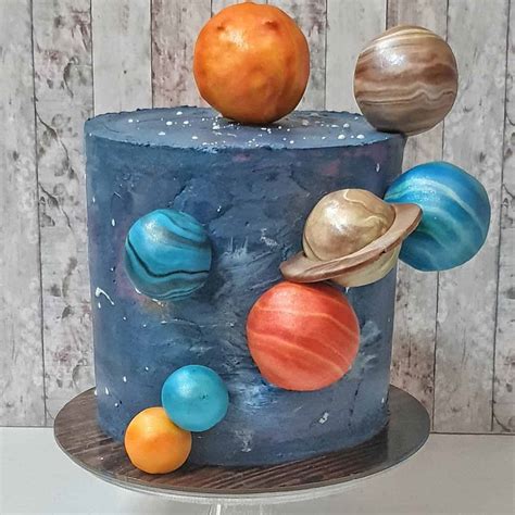 15 Amazing Space Themed Birthday Cake Ideas Out Of This World Artofit