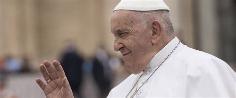 Seminari chiusi ai gay cè già troppa frociaggine Bufera su Papa Bergoglio ma lavrà detto davvero